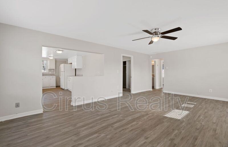 6 Worden Pl - Photo 4 of 20