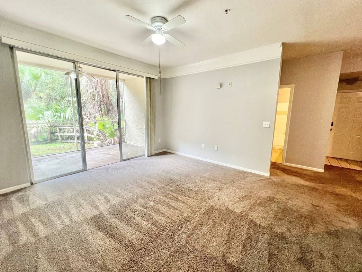 17110 Carrington Park Dr #826 - Photo 5 of 30