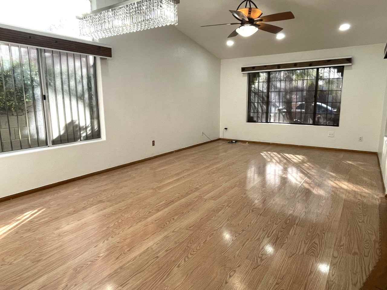 8454 W Pershing Ave - Photo 2 of 27