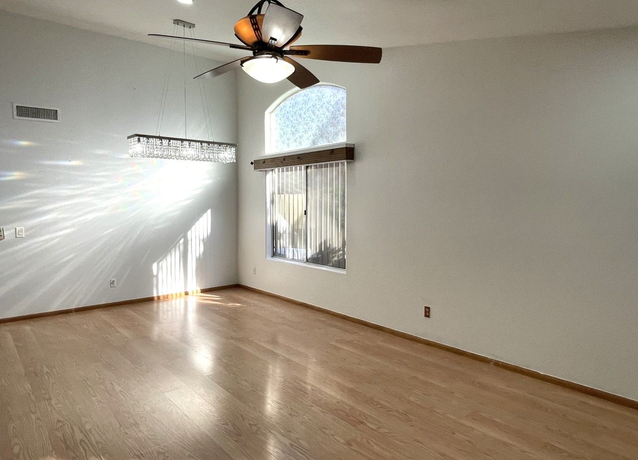 8454 W Pershing Ave - Photo 3 of 27