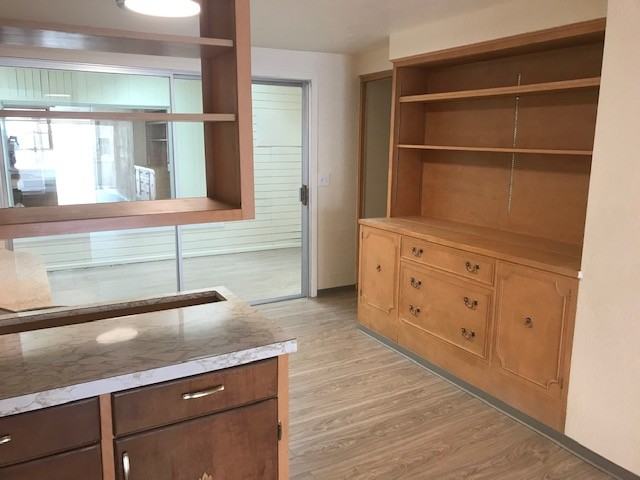513 Ne 6th St #C - Photo 4 of 10