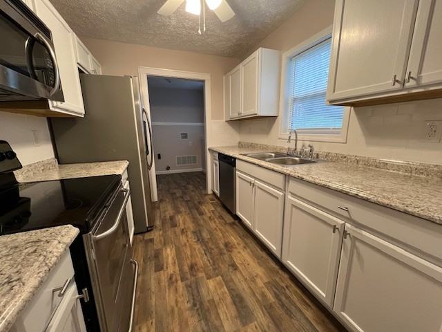 2647 Evergreen Dr - Photo 5 of 16