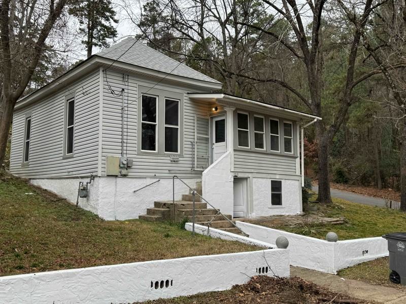 215 Lawson St, Hot Springs, AR 71901 2 bedroom House Rental Zumper