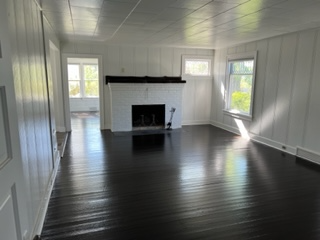1500 Hillcrest Dr - Photo 2 of 12