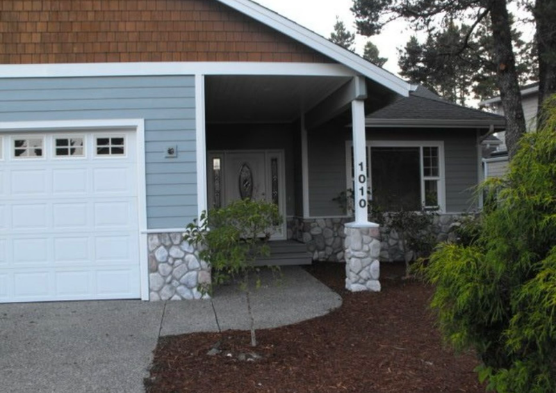1010 Royal Saint George Dr - Photo 3 of 15