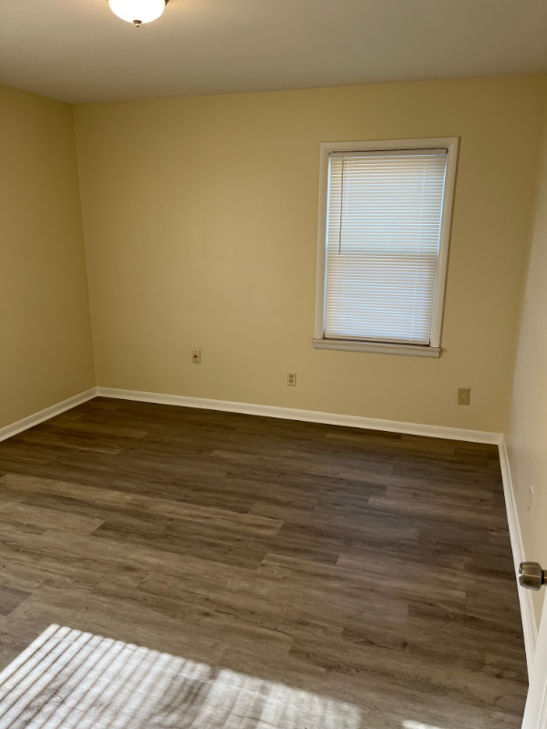 3804 S Pennsylvania Ave - Photo 5 of 9