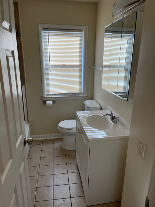 3804 S Pennsylvania Ave - Photo 7 of 9