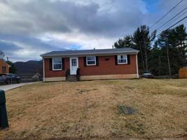 featured image of 1442 Filson St #1