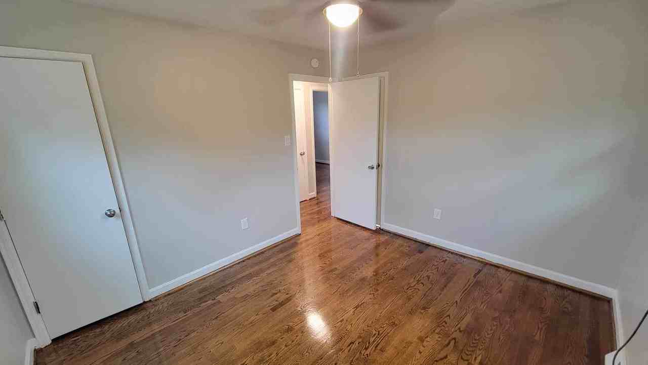1442 Filson St #1 - Photo 6 of 19
