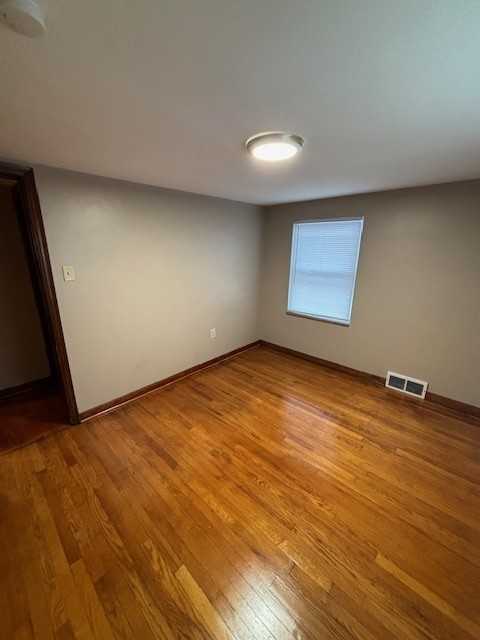 1113 Ohio Ave - Photo 2 of 16