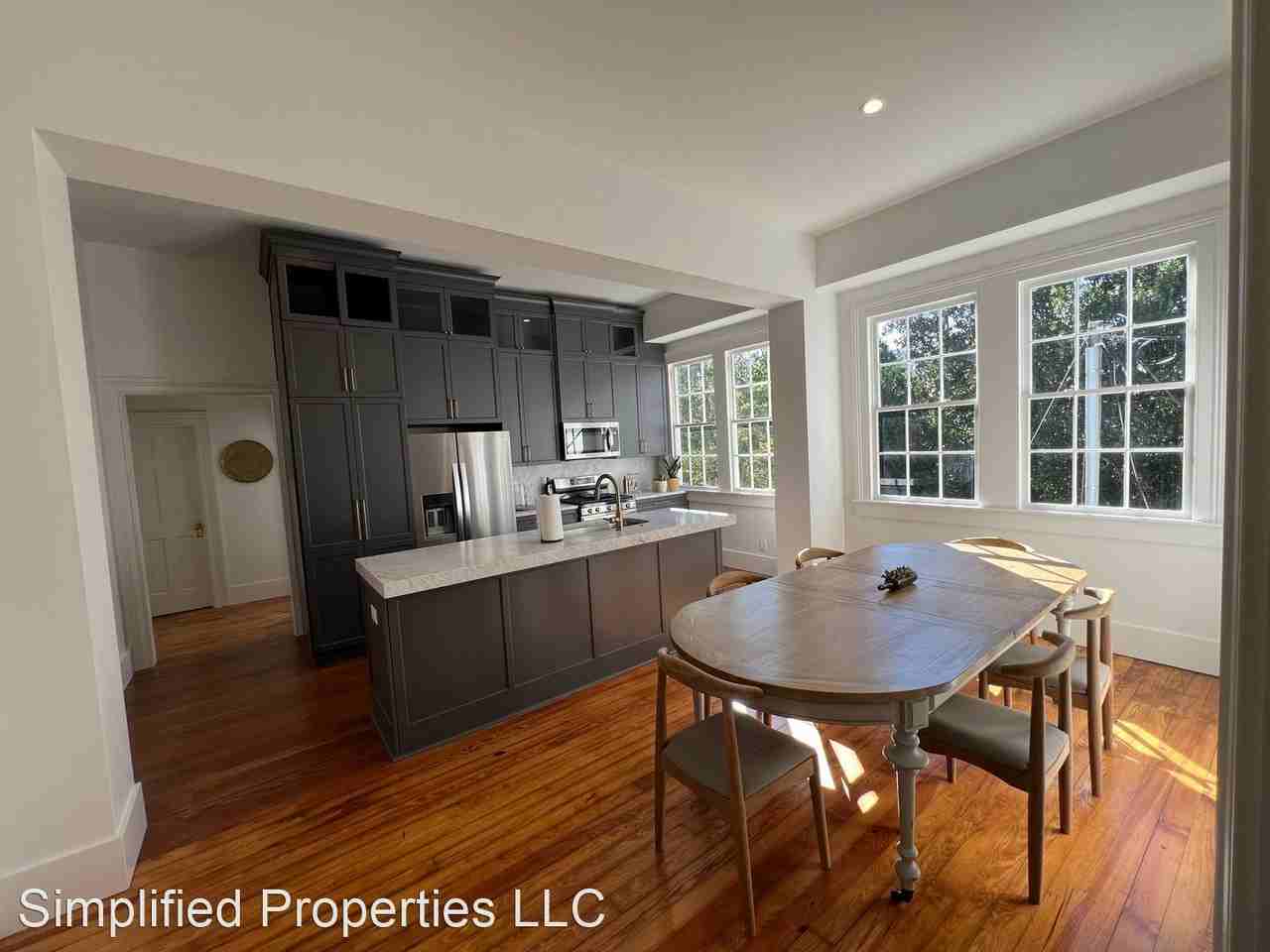 157 Wentworth st - Photo 2 of 13