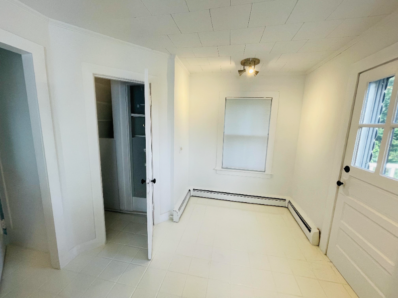 125 West St #2 - Photo 3 of 18