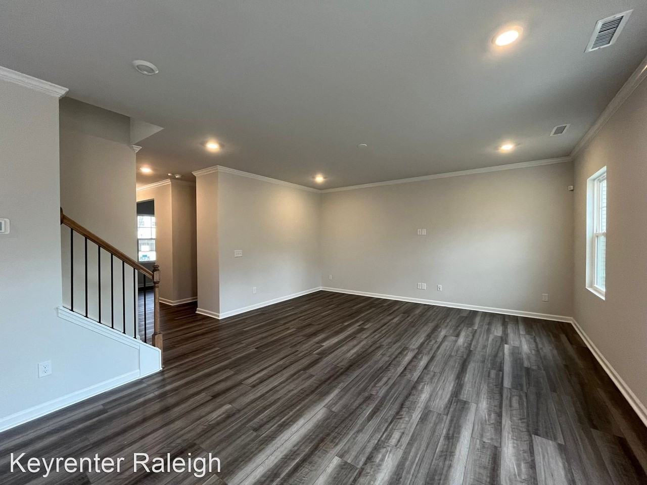 Willard Woods Dr - Photo 3 of 16