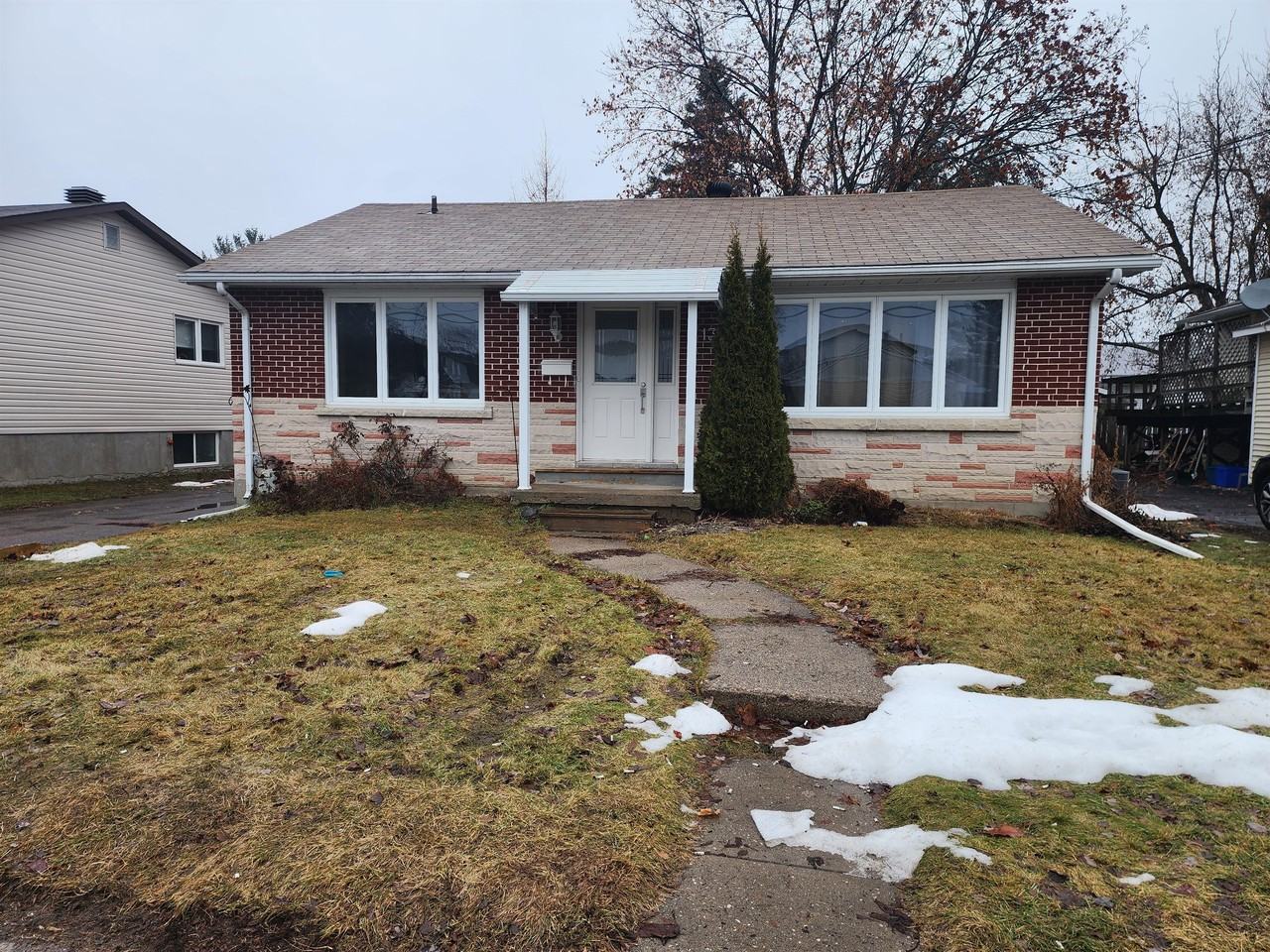 137 Edey Street 1 Apartments 137 Edey St, Arnprior, ON K7S 1C2 Zumper