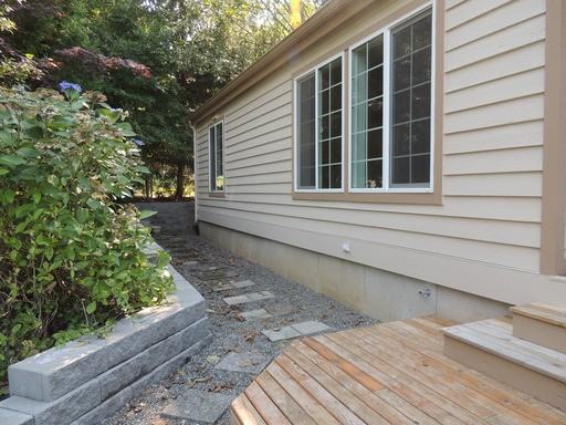 101 SE Cabana Ave - Photo 3 of 24