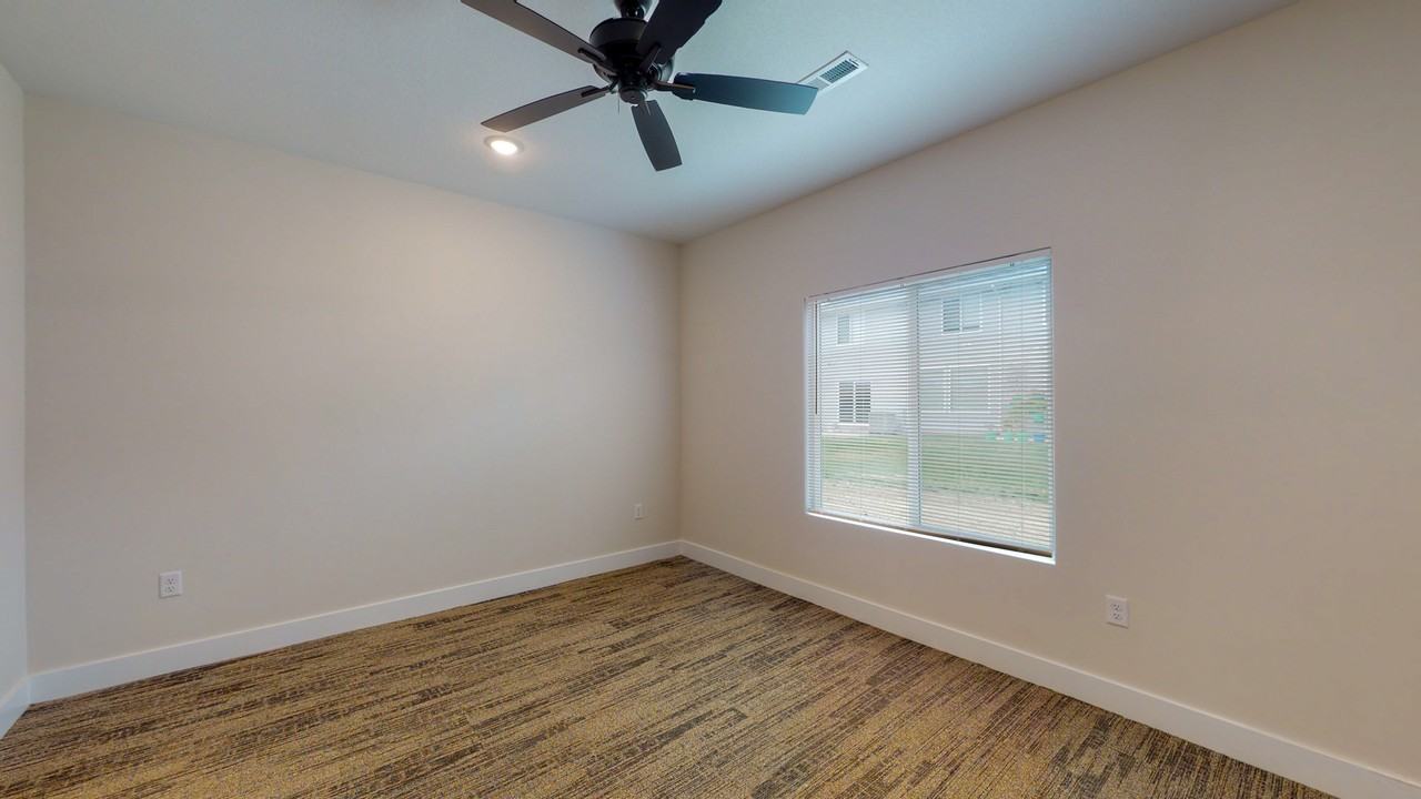 419 W May St #1 - Photo 5 of 22