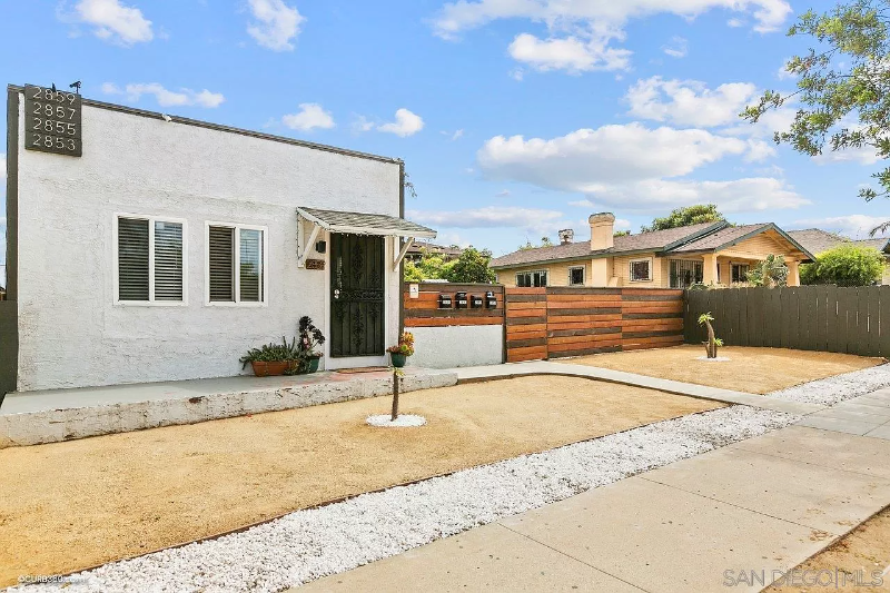 2859 K St - Photo 2 of 18