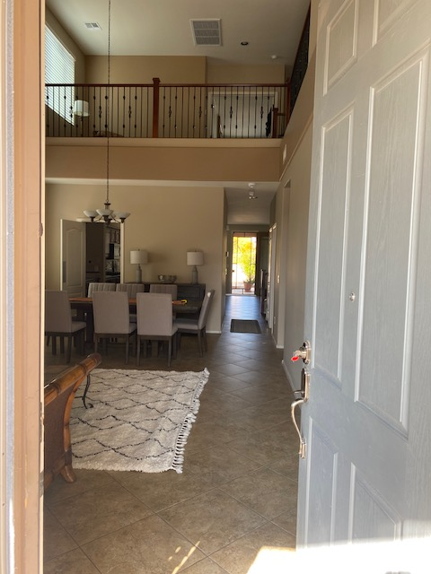 18096 W Paradise Ln - Photo 4 of 39