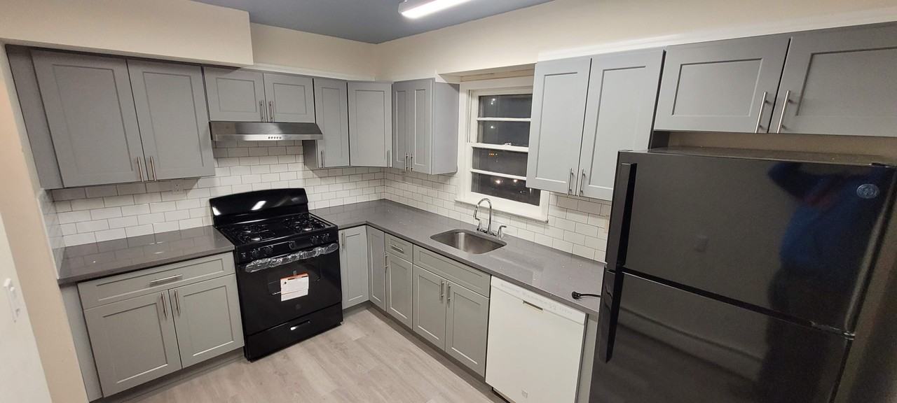 144 02 38th Ave #2 - Photo 2 of 12