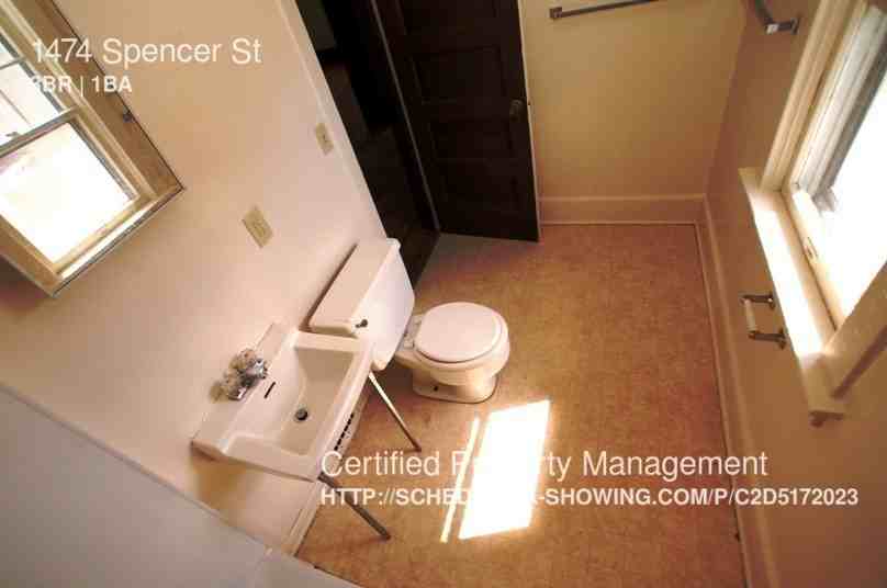 1474 Spencer St - Photo 2 of 19