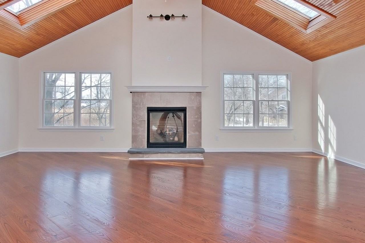 500 Port Au Peck Ave - Photo 2 of 21