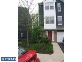 21 Halstead Pl - Photo 2 of 17