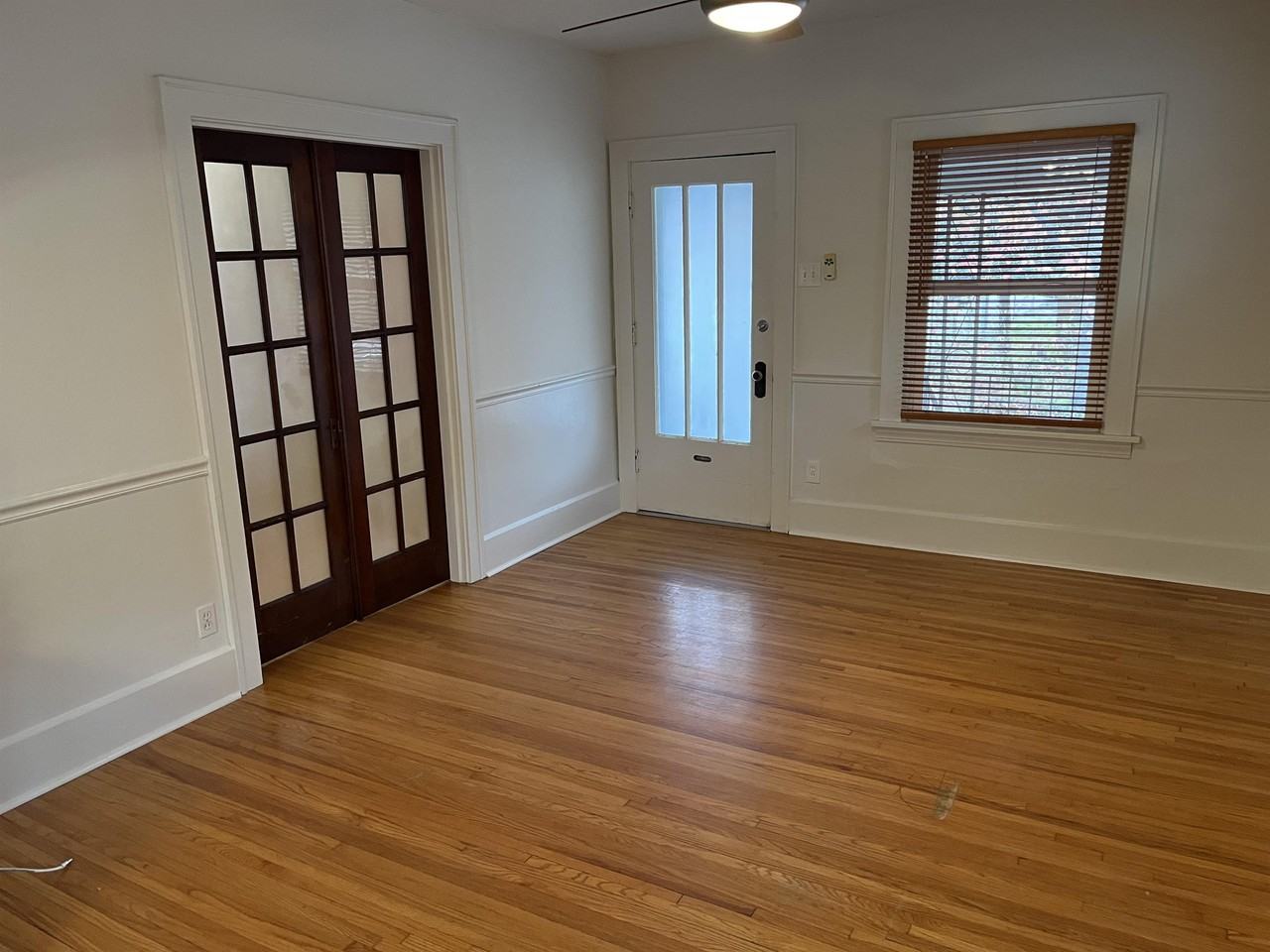 5240 Dewey Ave #1 - Photo 3 of 19