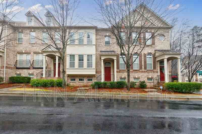 1095 E Paces Ln Ne - Photo 3 of 32