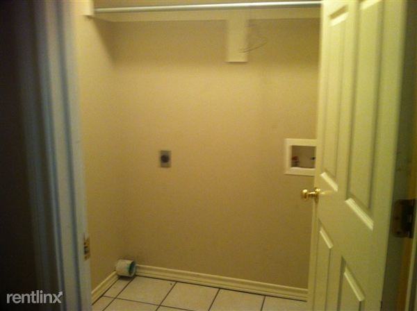 1805 Jefferson - Photo 2 of 7