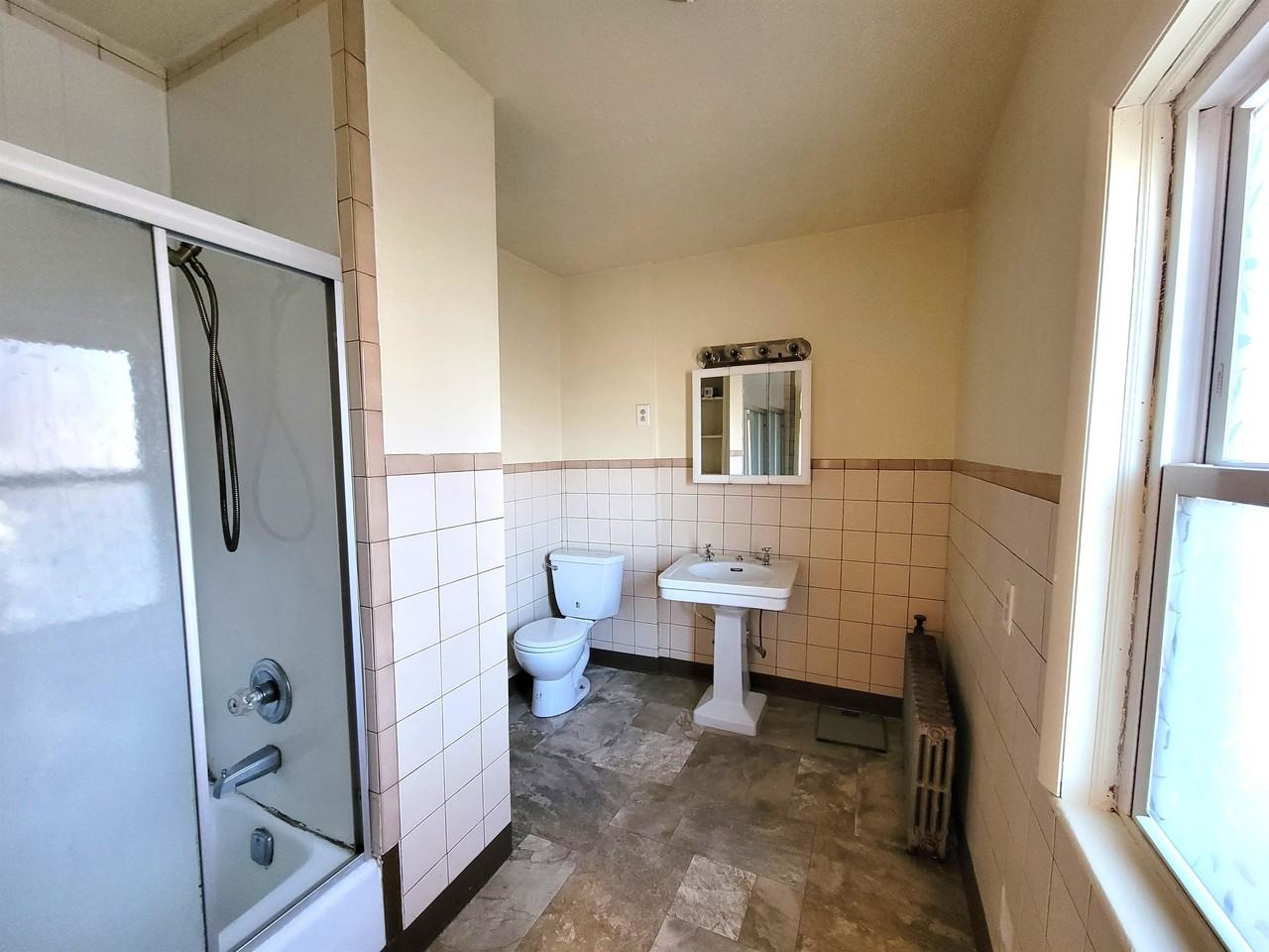 1315 Farr Street2nd Fl #2ndFL - Photo 4 of 22