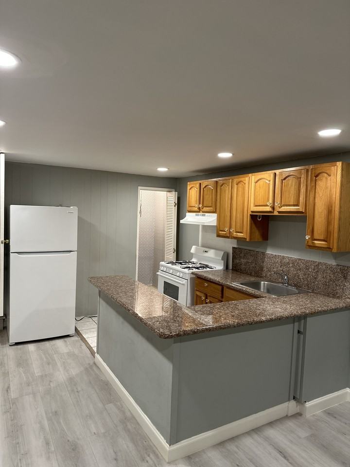 110 Skyline Drive - Photo 3 of 12