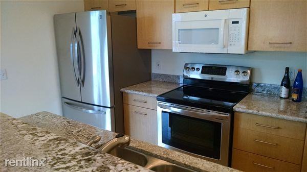 Bordeaux - Photo 2 of 10