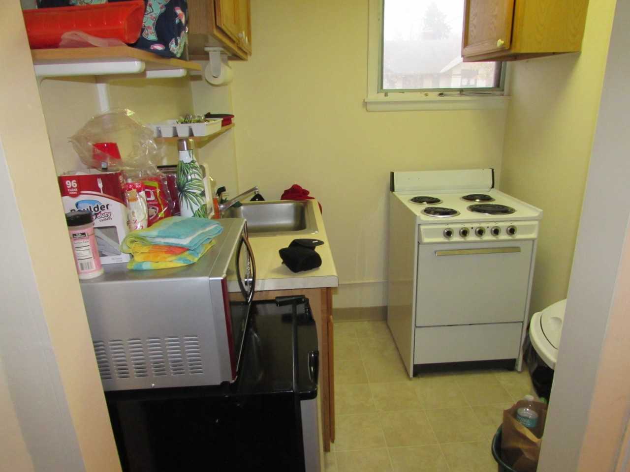 1005 Grant St - Photo 3 of 10