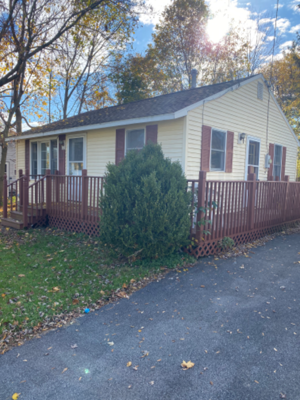 501 Charles St - Photo 2 of 22