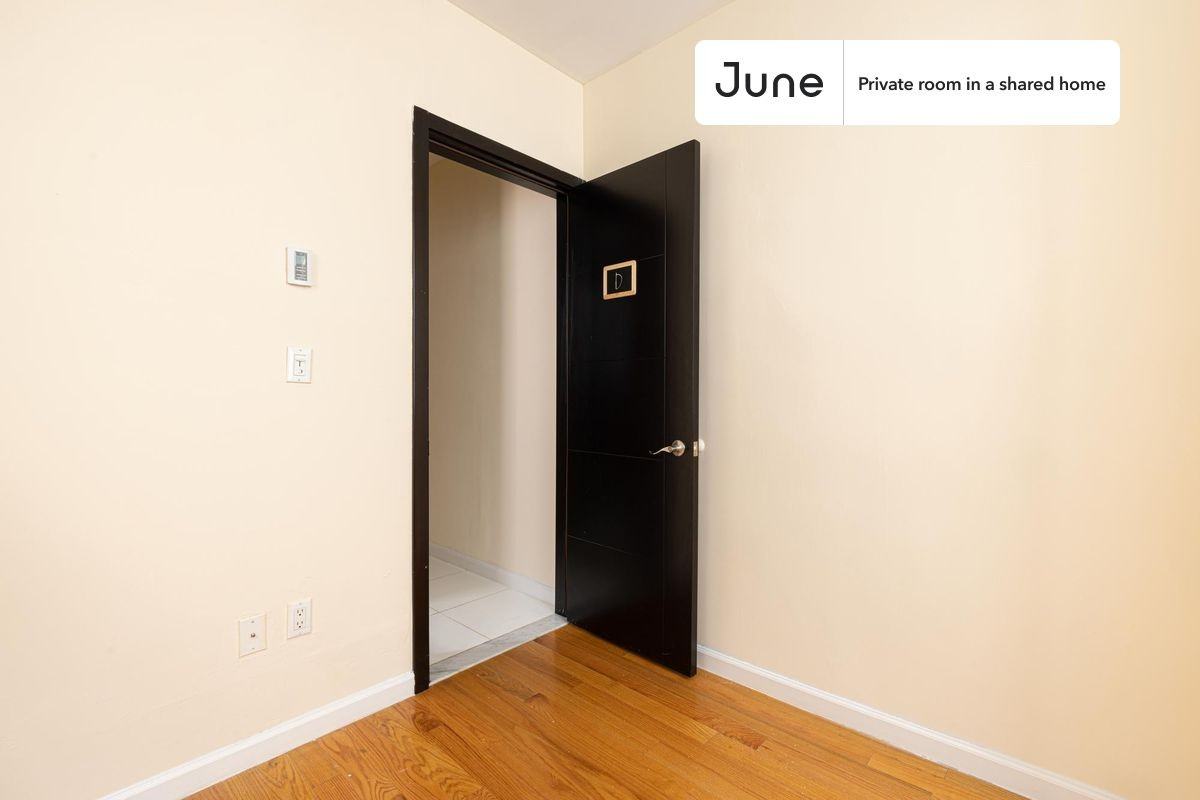 342 Manhattan Ave #D - Photo 6 of 18