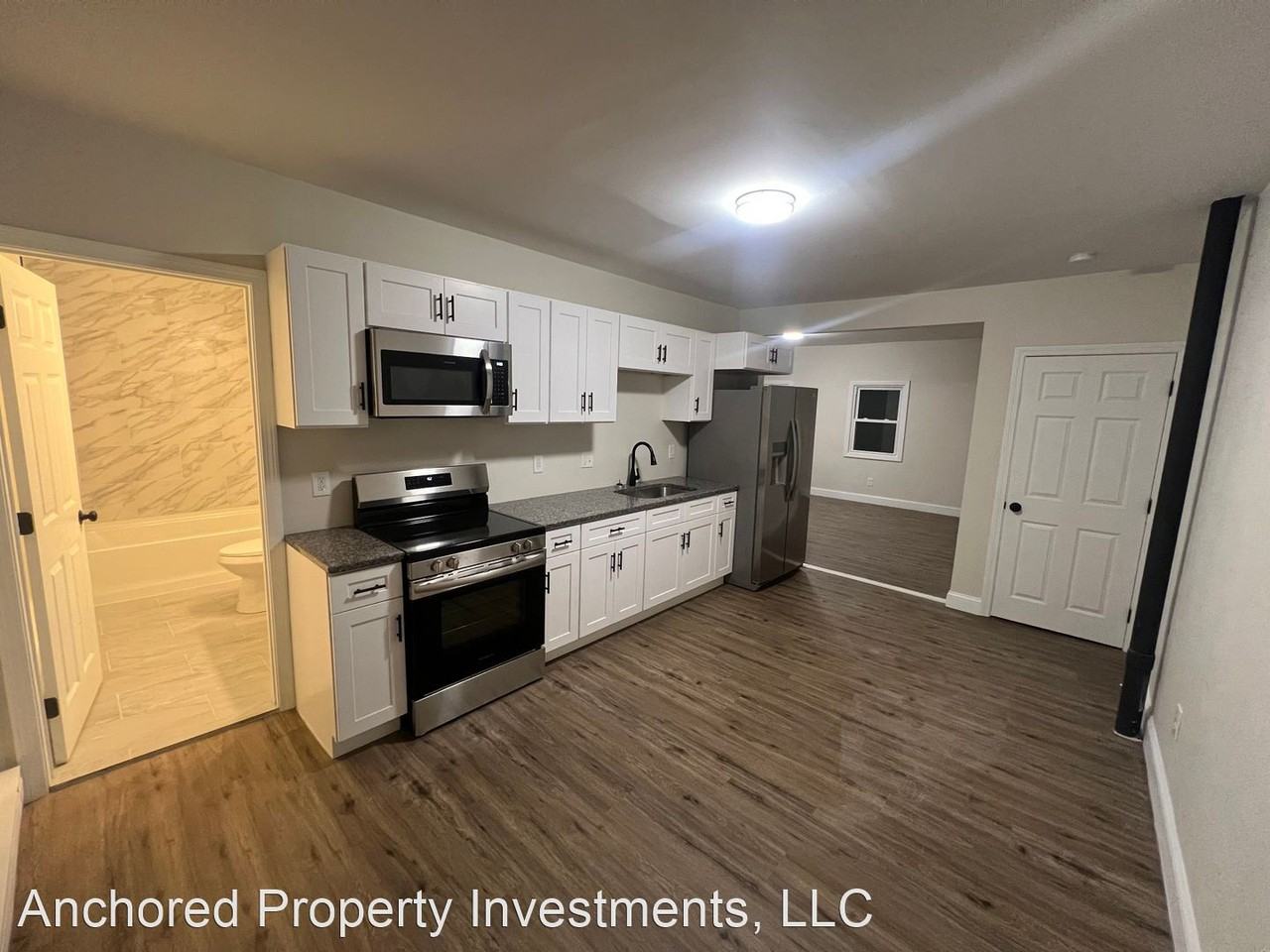 3 Bedroom DUPLEX - Photo 2 of 2