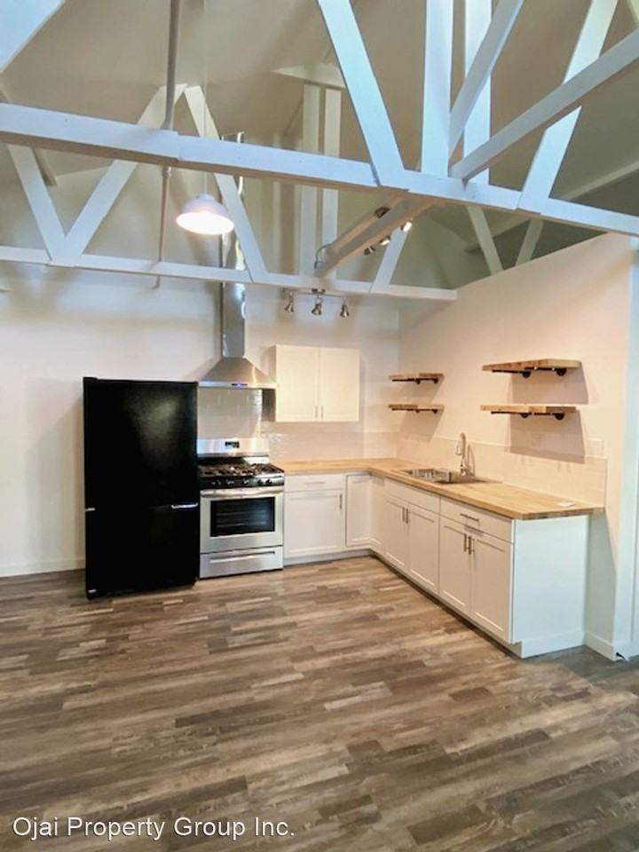 509 El Paseo Rd #B - Photo 2 of 10