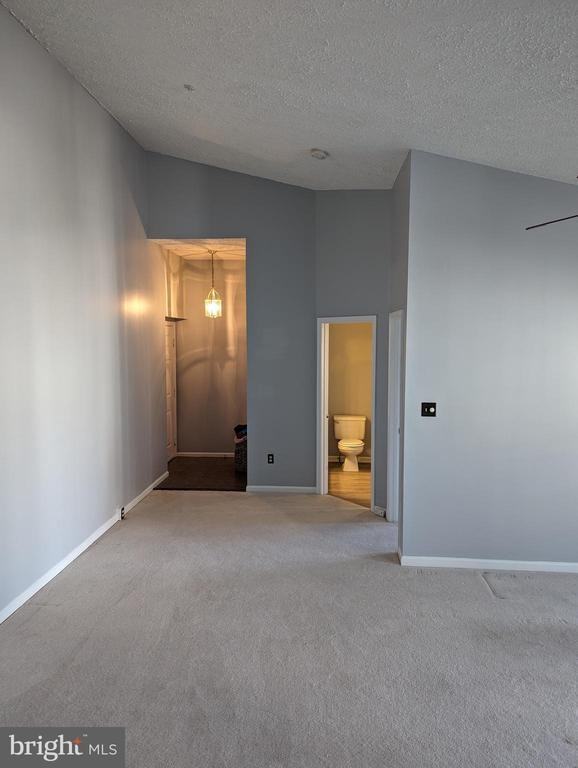 5650 Wade Ct ##L - Photo 2 of 24