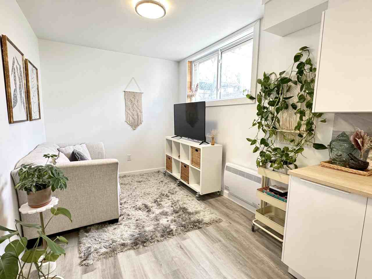 268 Currell Avenue #B - Photo 2 of 12