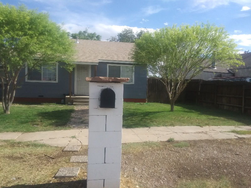 630 E 6th St - Photo 7 of 16