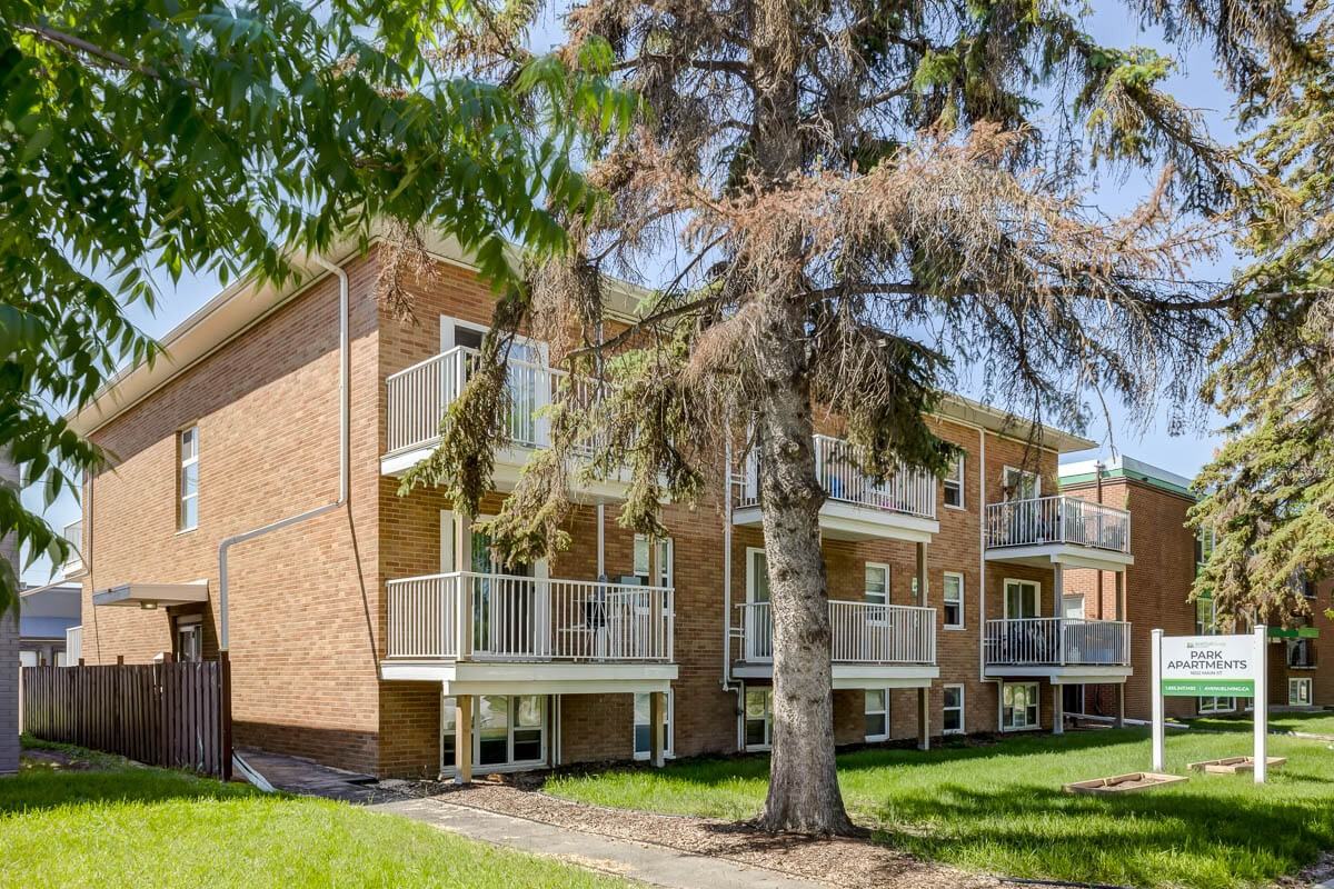 Park Apartments - Photo 7 of 9