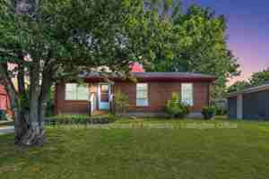 featured image of 1462 Stephen Foster Dr