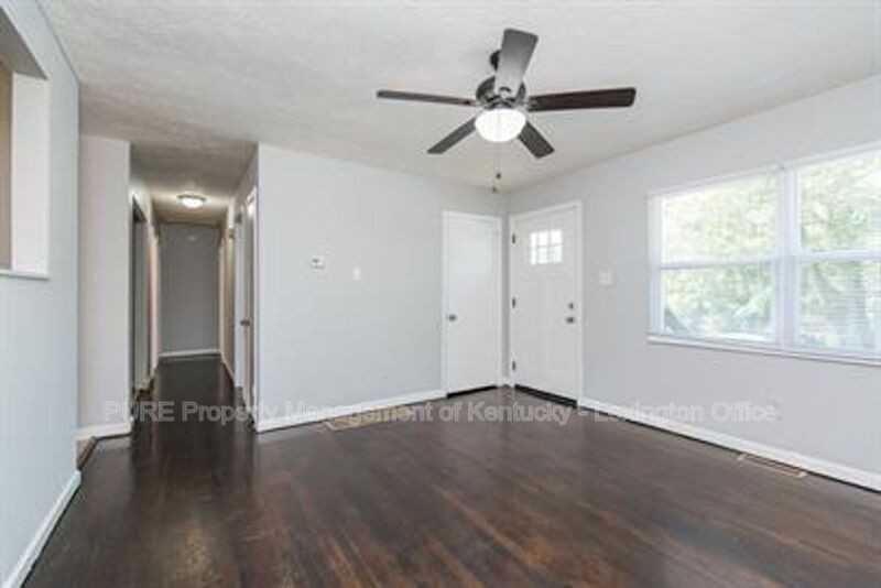 1462 Stephen Foster Dr - Photo 4 of 23