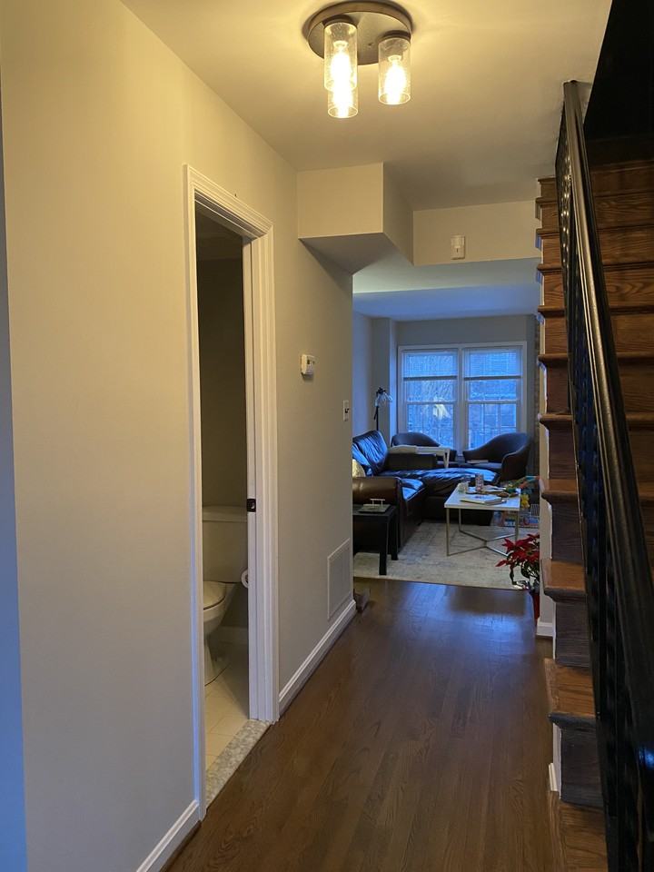 1009 N Terrill St #1009 - Photo 2 of 17