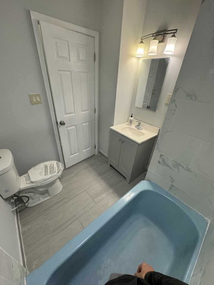 3746 S Wolcott Ave #2F - Photo 2 of 7