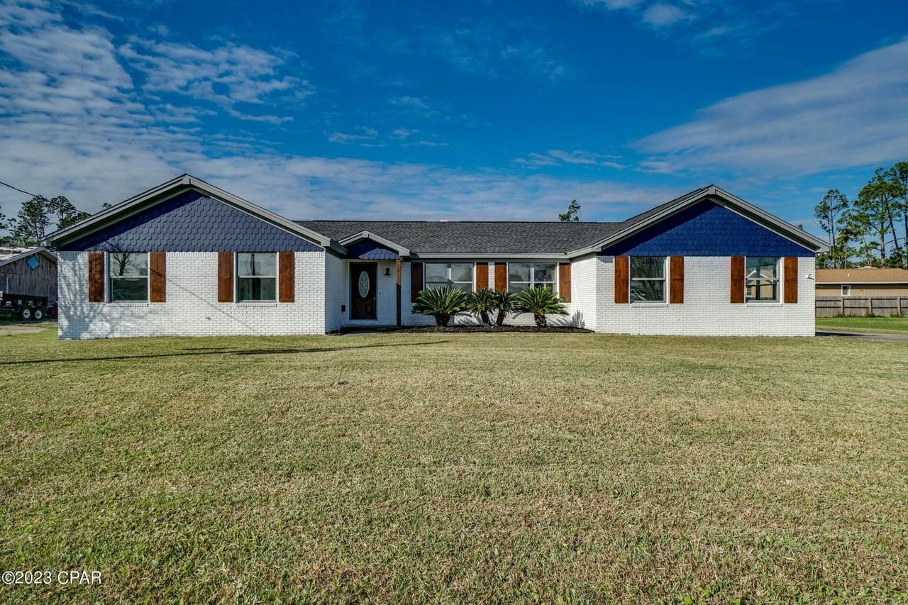 4339 Pine Tree Ln #1 - Photo 2 of 12