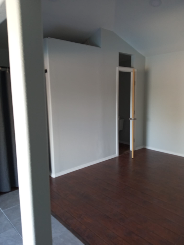 1613 Terrace Dr - Photo 4 of 10