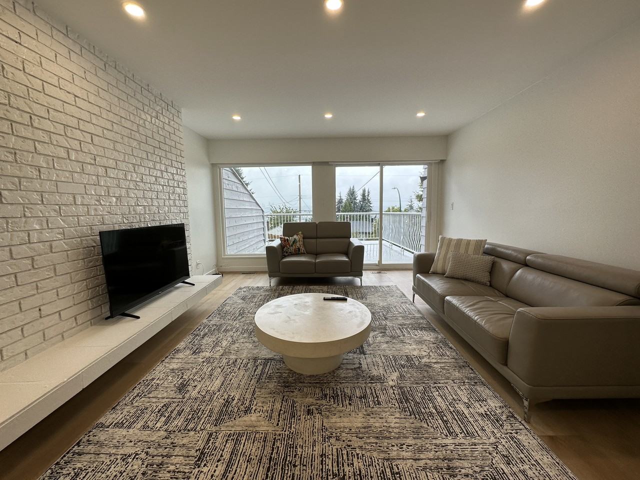 961 Quadling Avenue - Photo 2 of 21