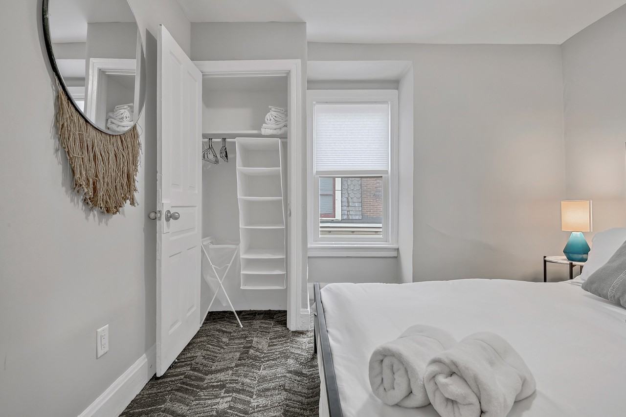 1821 N 2nd St #3 - Photo 5 of 12