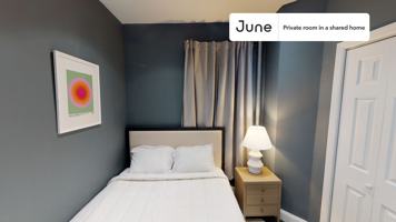 featured image of 23 E 109th St #B